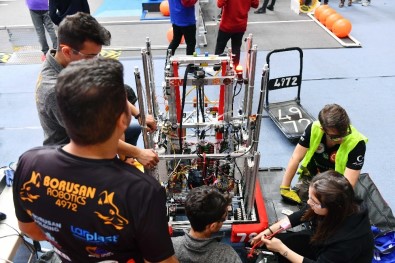 Başkentte 'Ankara Off-Season'19 Robot Turnuvası' Yapıldı