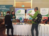 DÜZCE ÜNİVERSİTESİ - 'Dulife' Ürünleri Kongrede Yoğun İlgi Gördü