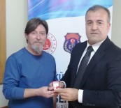 BAŞSAVCı - Eski Hükümlü Ceylan'ın 'Duraklar' İsimli Öyküsüne Ödül