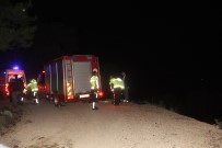 KAYHAN - Fethiye'de Otomobil Uçuruma Yuvarlandı Açıklaması Yabancı Uyruklu 1 Kadın Hayatını Kaybetti