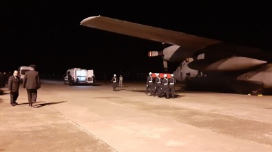 Bartınlı Şehidin Naaşı Uçakla Zonguldak'a Getirildi