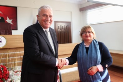 Başkan Atay Üniversite Öğrencilerine Seslendi