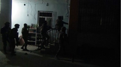 Batman'da Terör Operasyonu Açıklaması 30 Gözaltı