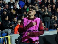 MİLLİ FUTBOLCU - Cengiz Ünder Eski Takıma Karşı Oynadı