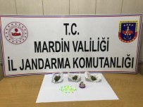 ACıRLı - Jandarma Ekipleri Uyuşturucu Tacirlerine Göz Açtırmıyor