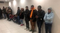 KAÇAK GÖÇMEN - Kahramanmaraş'ta 34 Kaçak Göçmen Yakalandı
