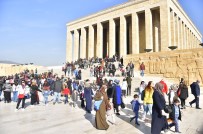 ANıTKABIR - Miniklerden Anıtkabir Ziyareti
