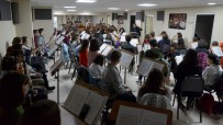 SENFONİ ORKESTRASI - Çocuk Senfoni Orkestrasının Prova Çalışmaları Sürüyor