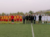 FUTBOL TURNUVASI - Diyarbakır'da Futbol Turnuvası