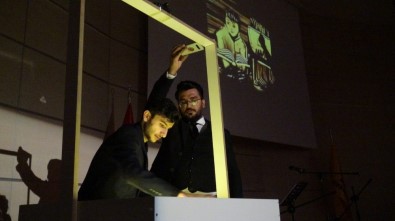 DÜ'de 'Bir Kalemden Çıkan Aydınlık' Etkinliği