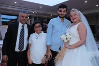 DÜĞÜN DAVETİYESİ - Güzellik Uzmanına Sürpriz Düğün