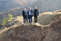 AHMET ARSLAN - Müzeler Genel Müdürlüğünden Tosya Gavur Kayalıklarına İnceleme