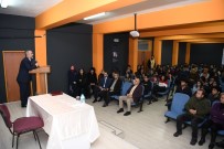 SAKARYA ÜNIVERSITESI - Rektör Savaşan, 'Kariyer Günü' Etkinliğinde Liseli Öğrencilerle Buluştu