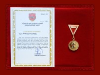 HAVELSAN - TSK'yı Güçlendirme Vakfından Prof. Dr. Günsel'e Altın Madalya