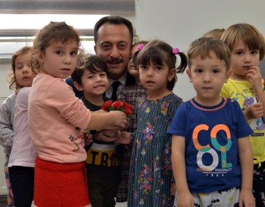 Vali Şentürk, Çocuklarla, Eğitimcilerle Ve İş Dünyasıyla Buluştu