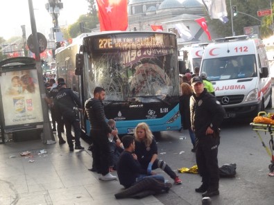Beşiktaş'taki Otobüs Kazasında Yaralanan Bir Kişi Hastanede Hayatını Kaybetti