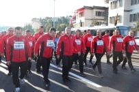 İSTANBUL EMNIYET MÜDÜRÜ - Bin 200 Polis Maratonda