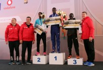 EKREM İMAMOĞLU - Vodafone İstanbul Maratonu'nda Kazananlar Ödüllerini Aldı
