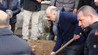 Bülent Kerimoğlu'nun Babası Ardahan'da Toprağa Verildi Haberi