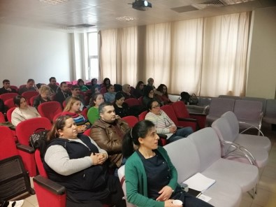 Kars'ta 'Hastane Afet Planı' Uygulayıcı Eğitimi Verildi