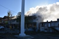 YANGINA MÜDAHALE - Kereste Deposunda Yangın