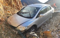 EMEKLİ ALBAY - Konya'da Trafik Kazası Açıklaması 2 Yaralı