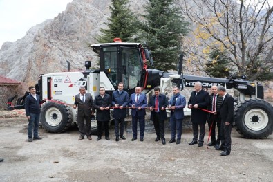 Vali Arslantaş, Kemaliye'de İncelemelerde Bulundu