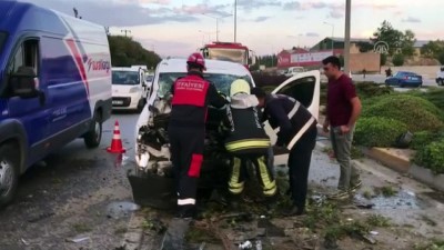 GÜNCELLEME - Denizli'de Zincirleme Trafik Kazası Açıklaması 1 Ölü, 2 Yaralı