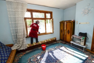 Meram Belediyesi İhtiyaç Sahiplerine Destek Olmayı Sürdürüyor