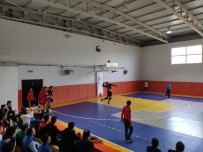 VOLEYBOL TAKIMI - Okul Takımı 2. Lige Yükseldi