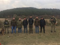 SINIR GÜVENLİĞİ - Ukrayna-Polonya Sınırında 6'Sı Türk 7 Kişi Gözaltına Alındı