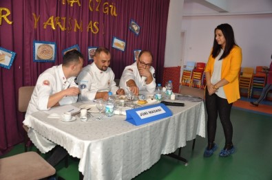 Afyonkarahisar Anaokulu'nda Yöresel Tatlılar Yarıştı