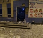 ATM hırsızları AVM'yi havaya uçurdu