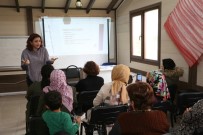 Kadınlara Haklarını Anlattılar