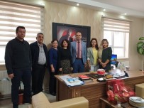 HALK EĞİTİM MERKEZİ - Sultanhisar Halk Eğitim Merkezi Müdürü Atay'a Doğum Günü Sürprizi