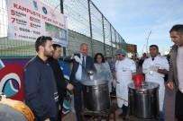 AK GENÇLİK - Tuşba Belediyesinden Öğrencilere Sınav Öncesi Sıcak Süt İkramı