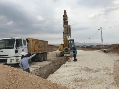 Yapımı Süren Millet Caddesinde Altyapı Çalışması