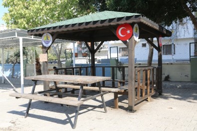 Erdemli Belediyesi'nin Okullara Desteği Sürüyor