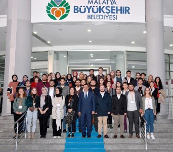 Genç Bağış Elçileri, Başkan Gürkan'ı Ziyaret Etti