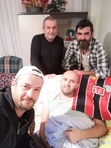 Hakan Olgun'dan Duygusal Ziyaret