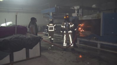 Tekstil Fabrikasında Korkutan Yangın