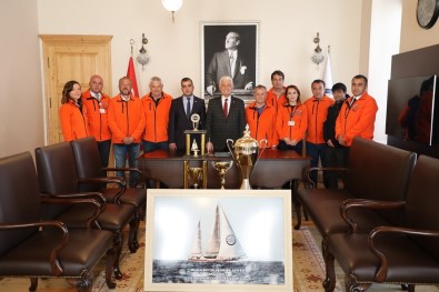Bodrum Cup'ın Başarılı Ekibinden Başkan Gürün'e Ziyaret