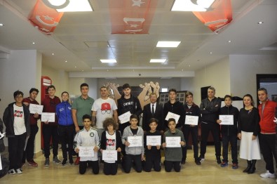 Gaziantep Kolej Vakfı'ndan Başarıya Ödül