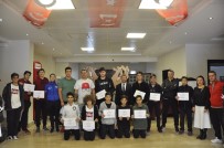 CUMHURIYET BAYRAMı - Gaziantep Kolej Vakfı'ndan Başarıya Ödül