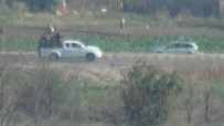 ZIRHLI ARAÇLAR - Kamışlı'da Devriye Atan Rus Askerleri Ve Terör Örgütü Üyeleri Görüntülendi
