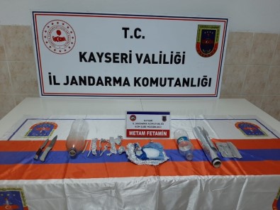 Kayseri'de 25 Bin Litre Kaçak Akaryakıt Ele Geçirildi