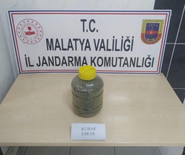 Malatya'da 1 Kilo 600 Gram Esrar Ele Geçirildi