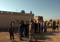 İNSANİ YARDIM - Türk Kızılayı'ndan Sivillere Yardım Sürüyor