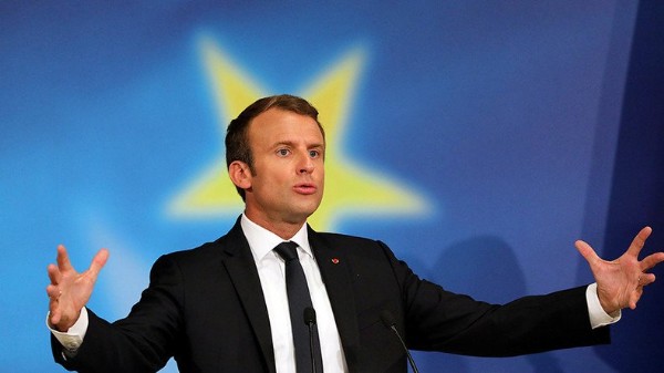 Macron NATO'yu sildi!