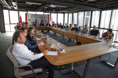 AGÜ Akademi'den Pazarlama Düşünceleri Eğitimi